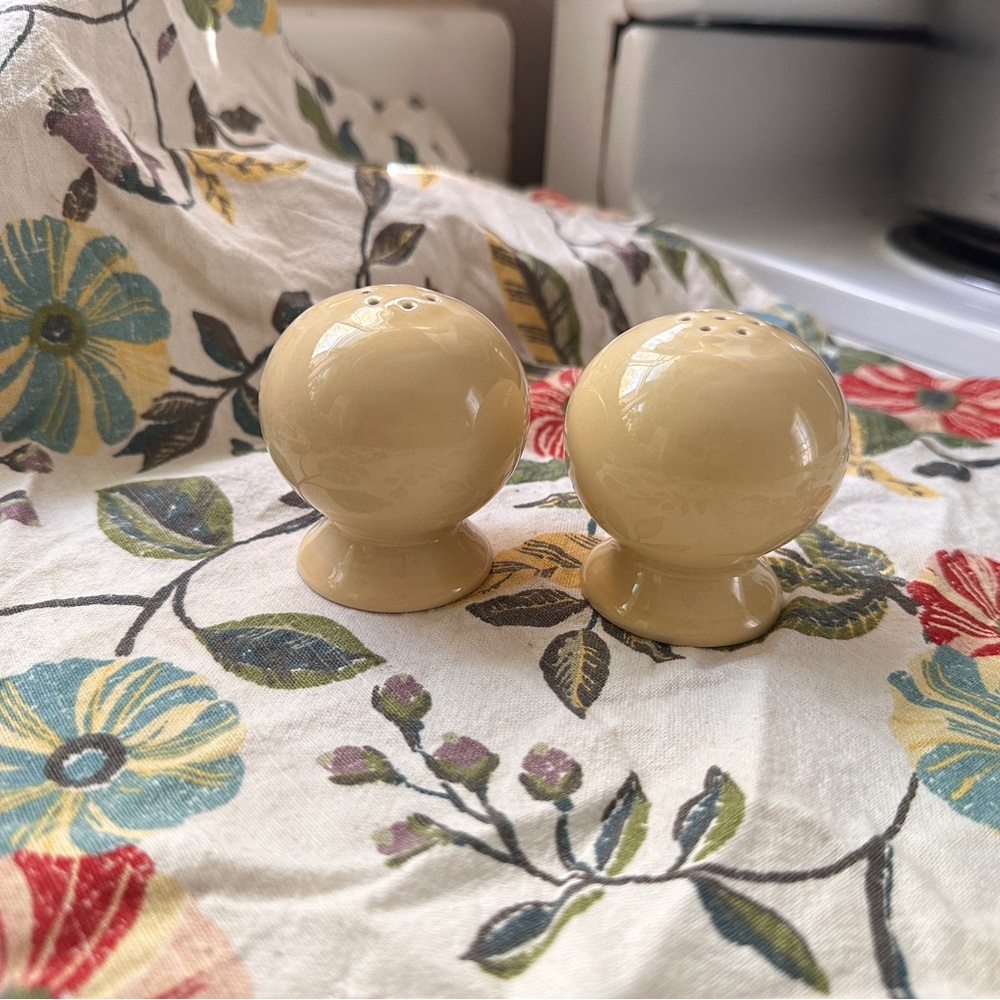 Fiesta® Salt and Pepper Ball Shaker Set  Ivory